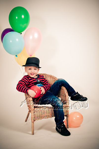 Louis Louis